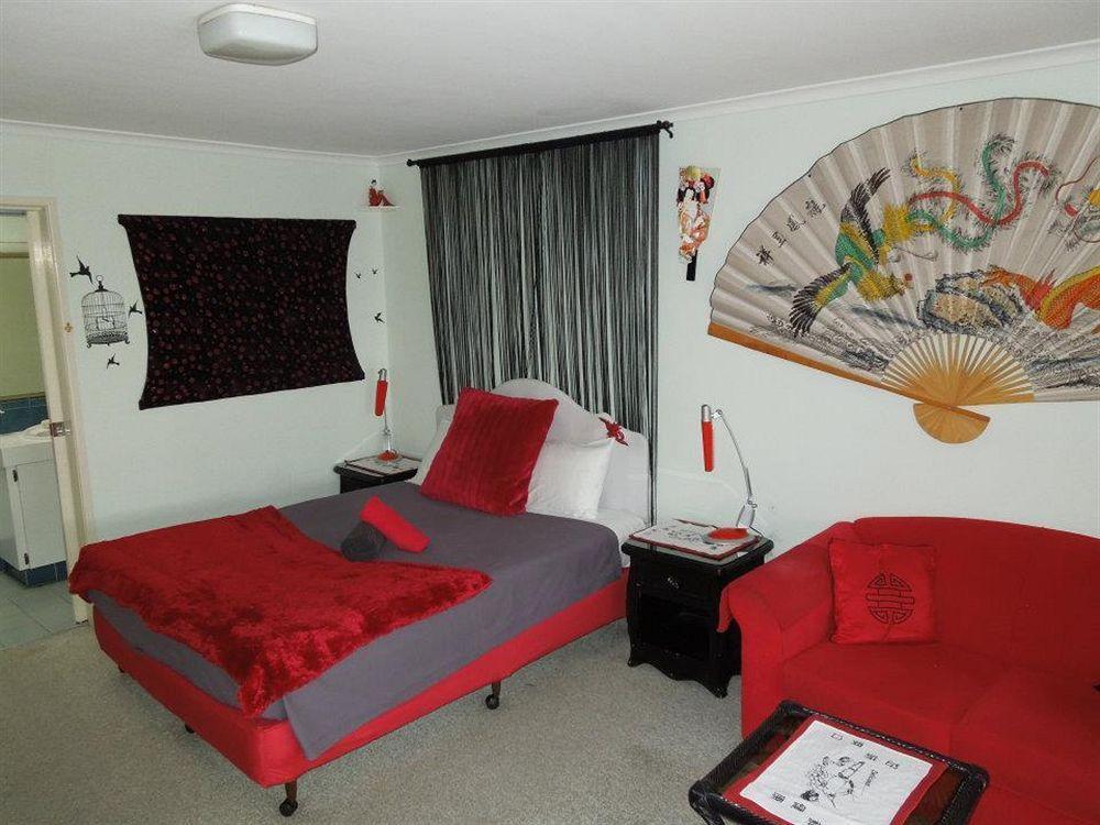 Maroochydore Beach Motel Exteriör bild